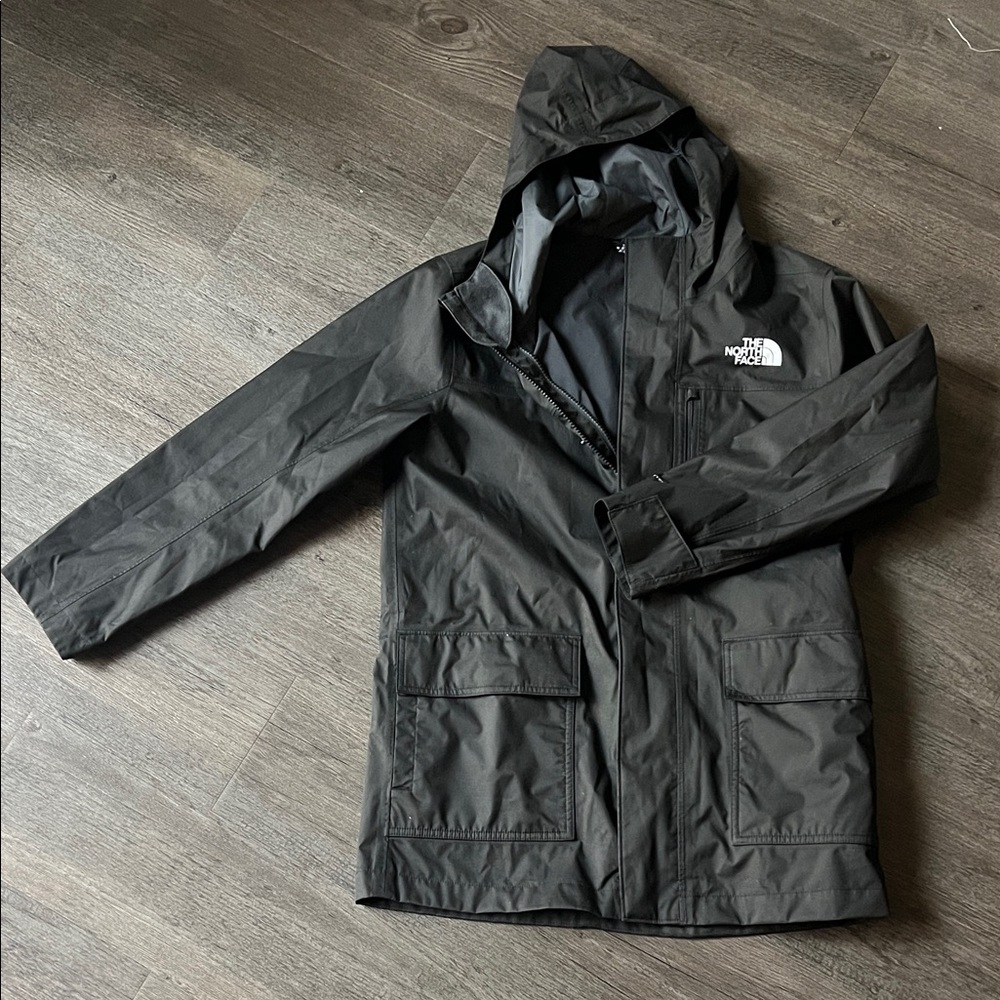 The North Face dryvent boys jacket